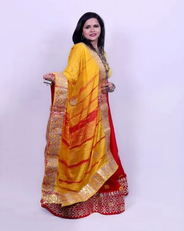 Chinon ready-to-wear set 1240, view 4
